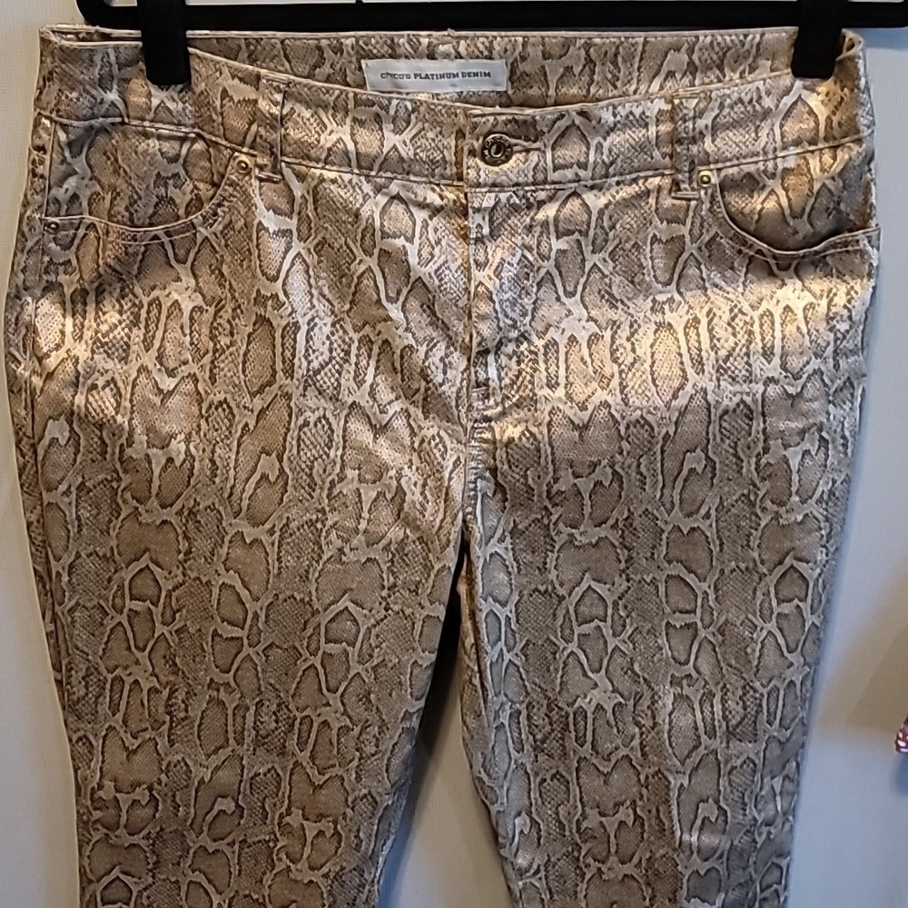 Chico's Platinum Metallic Snakeskin Regular Slim Leg Pants Size 2